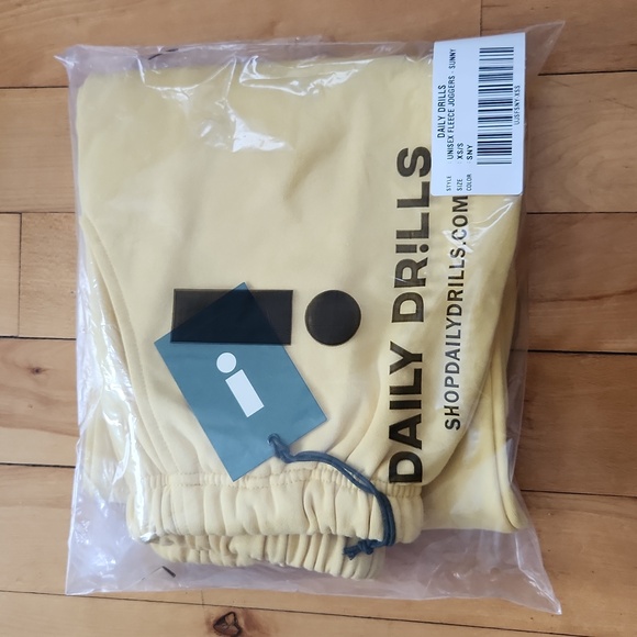 Daily Drills Yellow Sweatpants XS/S - Picture 14 of 14